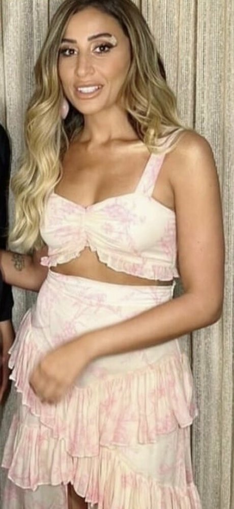 Dina El Sherbiny porno hd bilder