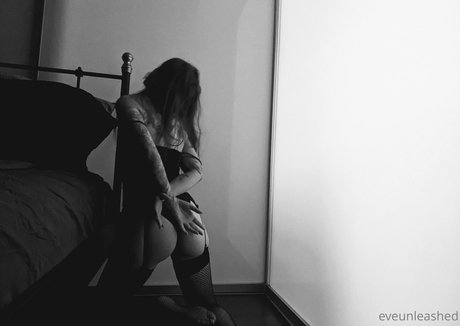 eveunleashed pornostar nette archiv