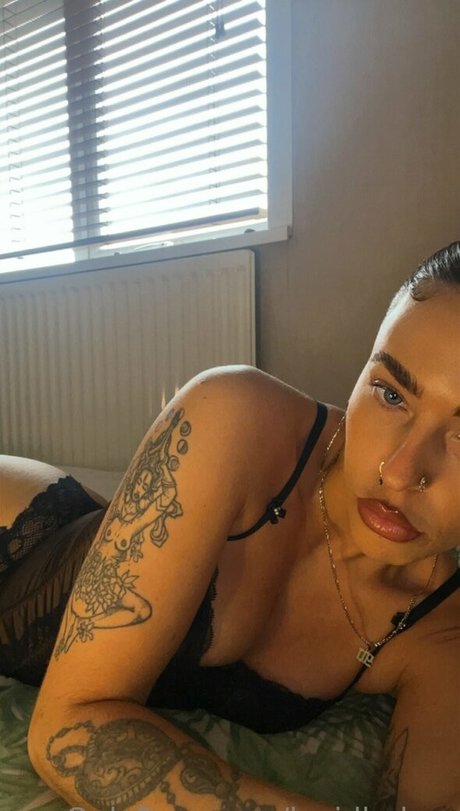 lucidbabyx schöne hübsche galerien