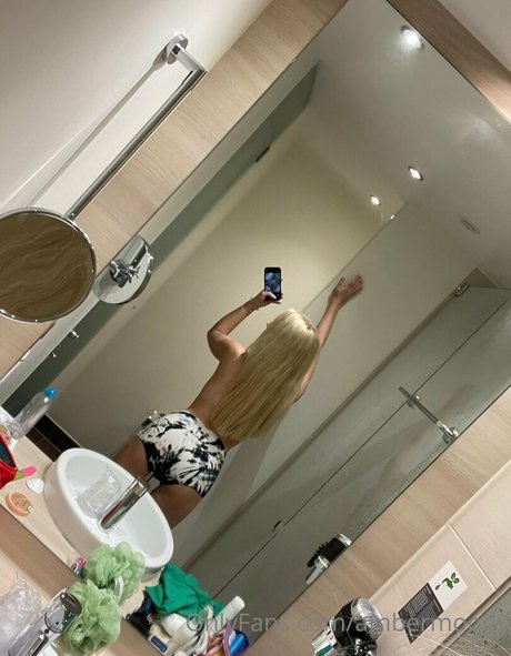 blondine masturbiert nur fans kostenlose pornographische archiv