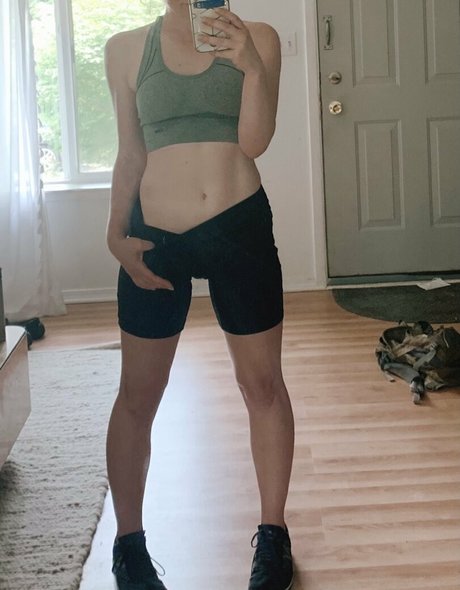 submissive gigi nackt top archiv