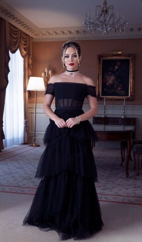 Brec Bassinger nacktheit sex bild