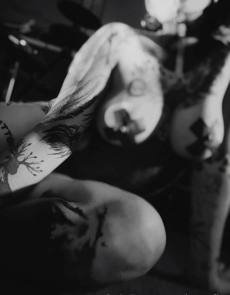 lana fist heiße nacktheit archiv