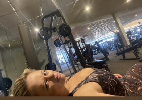 Emily Atack erotische porno bilder