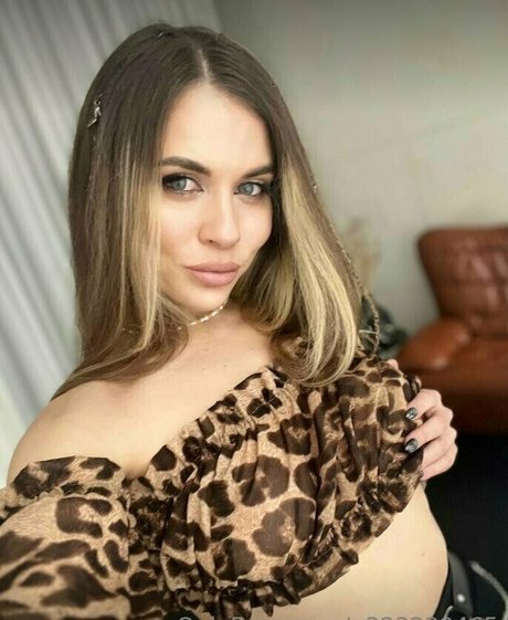 yourlustfullover pornostar sexy galerie