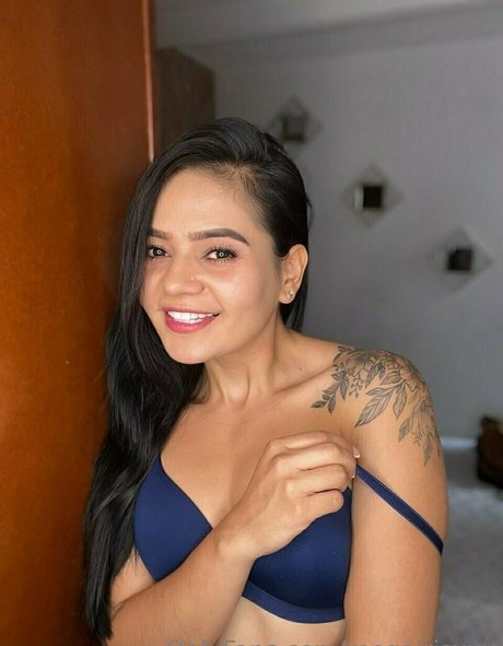 megairisxxx xxx akt galerie