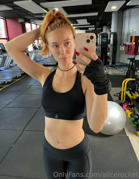 alicerocket pornostar erotische galerie