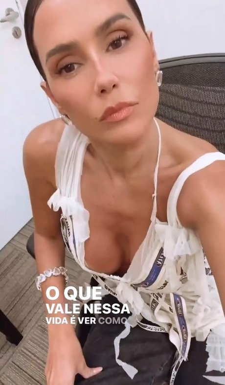 Deborah Secco exklusive schöne archiv