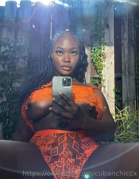 asiatische domina onlyfans nackt sex fotos