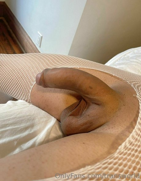 vollbusige ebenholz-onlyfans hübsche sexy foto