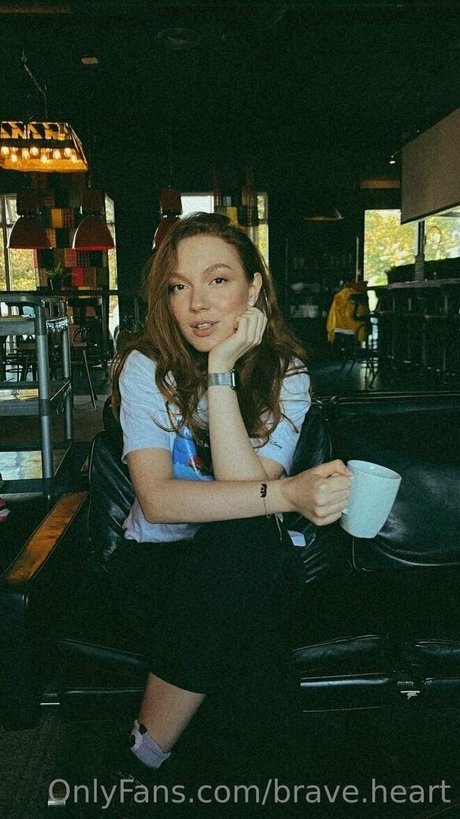 Bb onfire nackt sexy fotos