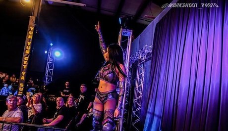 Leila Grey nacktheit porno galerien