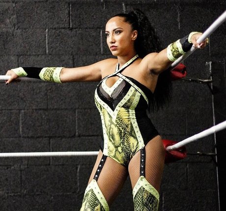 Leila Grey freie xxx galerien