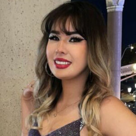 pyt uri model akt bilder