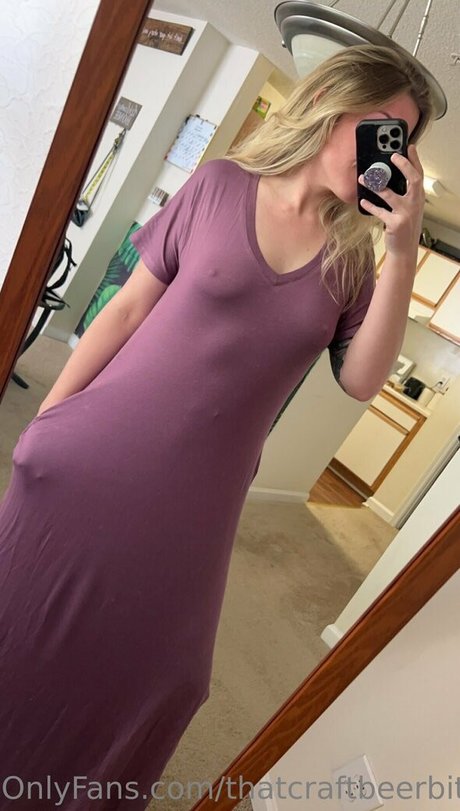 Beerbabes sexy kunst galerie