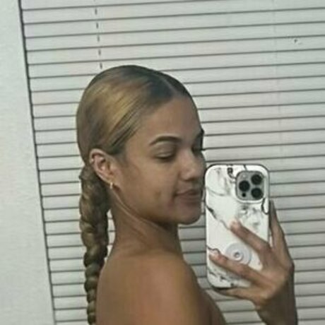 Superdome pornostar exklusive foto