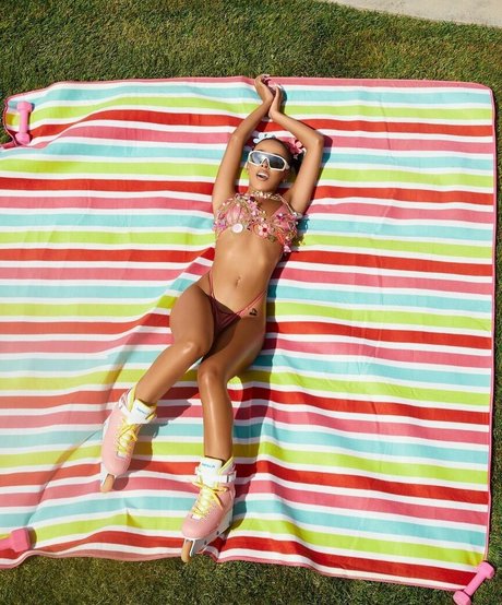 tätowierte onlyfans kunst erwachsene bilder