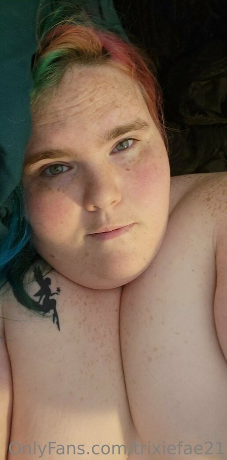 trixiefae21 nette pornostar galerie