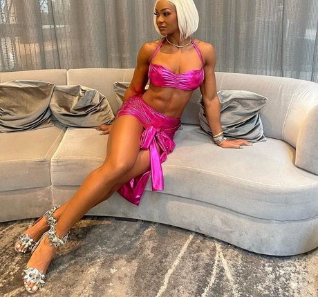 asiatische tattoo-onlyfans nackt pornographische galerien