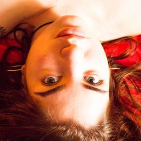 Bianca Adami schöne sexy bild