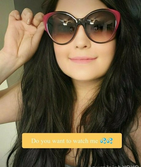 the laurajohnson model erwachsene galerien