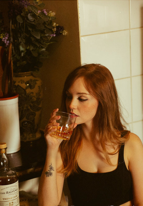 berühmte zwerg-onlyfans erotische perfekte bilder