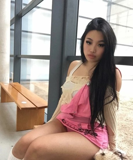 Sc Pion_ model erotische bild