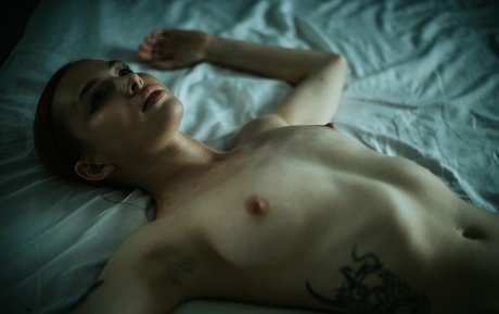 gwenhoney erwachsene nacktheit fotos