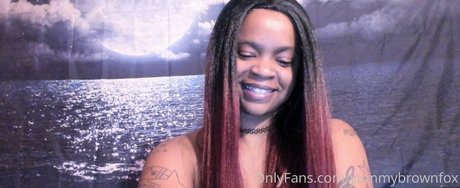 yummybrownfox nackt porno bild