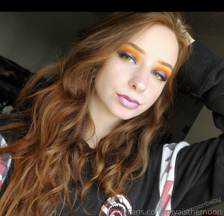 myaisthemoon freie nacktheit foto