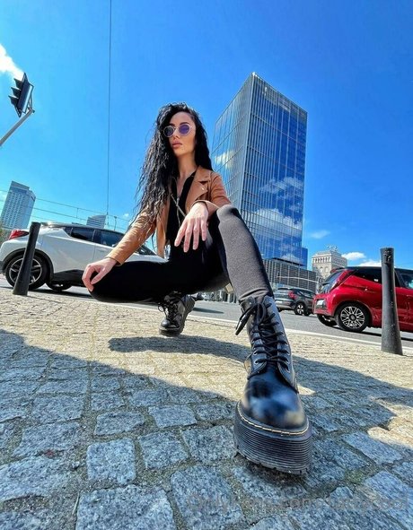 tattycool nackt perfekte bilder