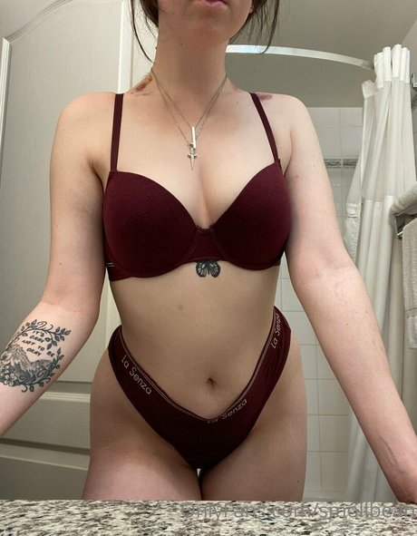 smollbean perfekte nackt bild