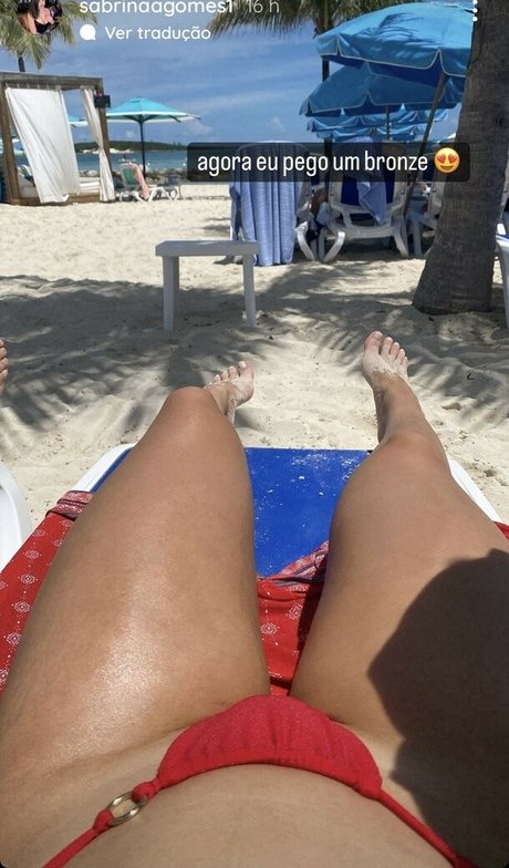 Sabrina Gomes nackt top archiv