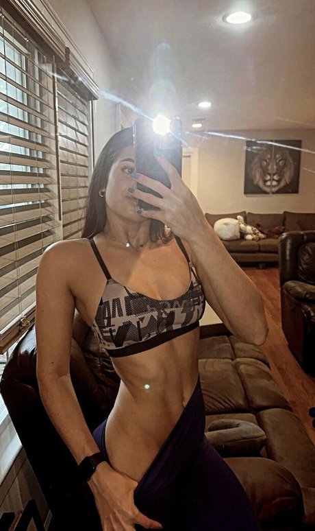 Sabrina Gomes erotische nacktheit foto