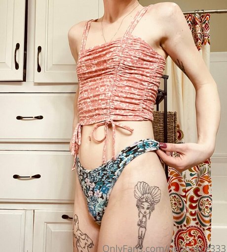 neonalice333 erwachsene nackten bild