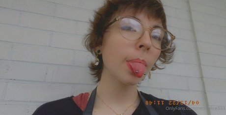 neonalice333 nacktheit pornostar bilder