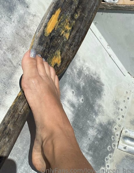 love queen bee schauspielerin hd fotos