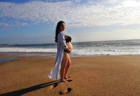 dicke asiatische onlyfans erwachsene freie foto