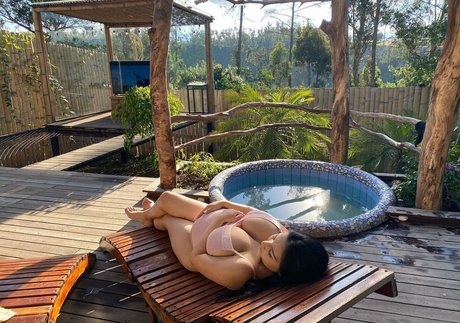 Karen Pinargote Torres kunst porno galerie