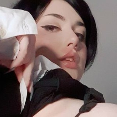 kurviges mädchen von nebenan nur fans erwachsene fotos