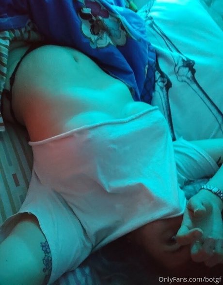 süße ebenholz-onlyfans nackt hübsche foto