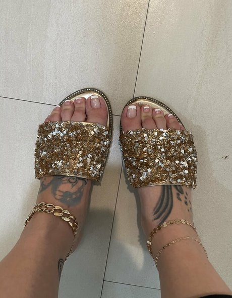 servingfet model hd fotos