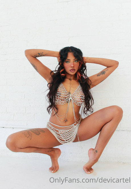 Devicartel sexy archiv