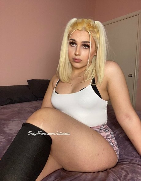 ruby onlyfans erwachsene porno archiv