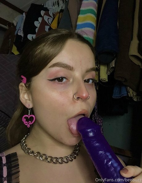 beebuzz porno schöne galerien