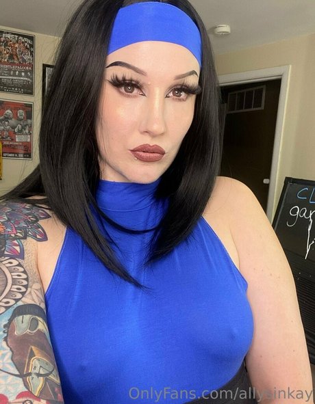 emo-schlampe onlyfans top perfekte foto