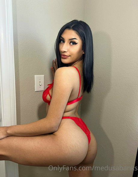 medusabanks heiße akt bild