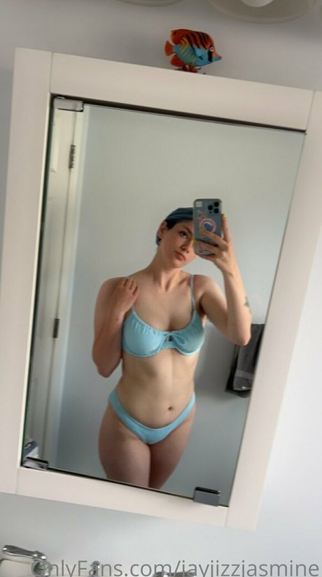 jayjizzjasmine top foto