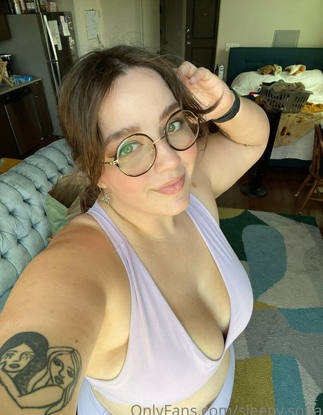 sleepy sofia nacktheit pornographische bilder