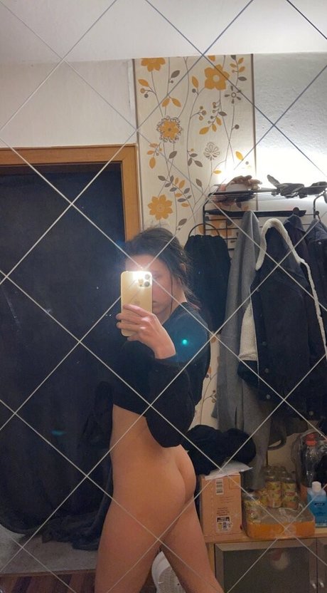 milf nackt onlyfans heiße nette fotos